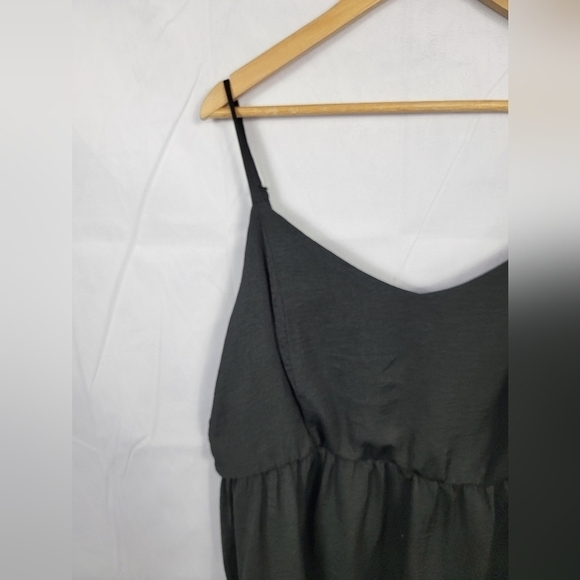 Size 3 Torrid blouse - Picture 3 of 5